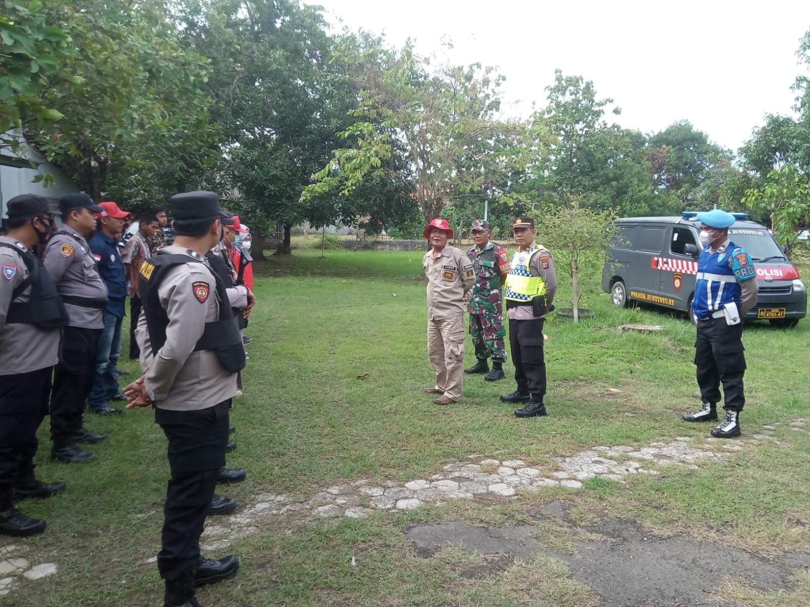 Forkopimcam-Juntinyuat-Lakukan-Pengamanan-Di-GKP-Pasundan.jpeg