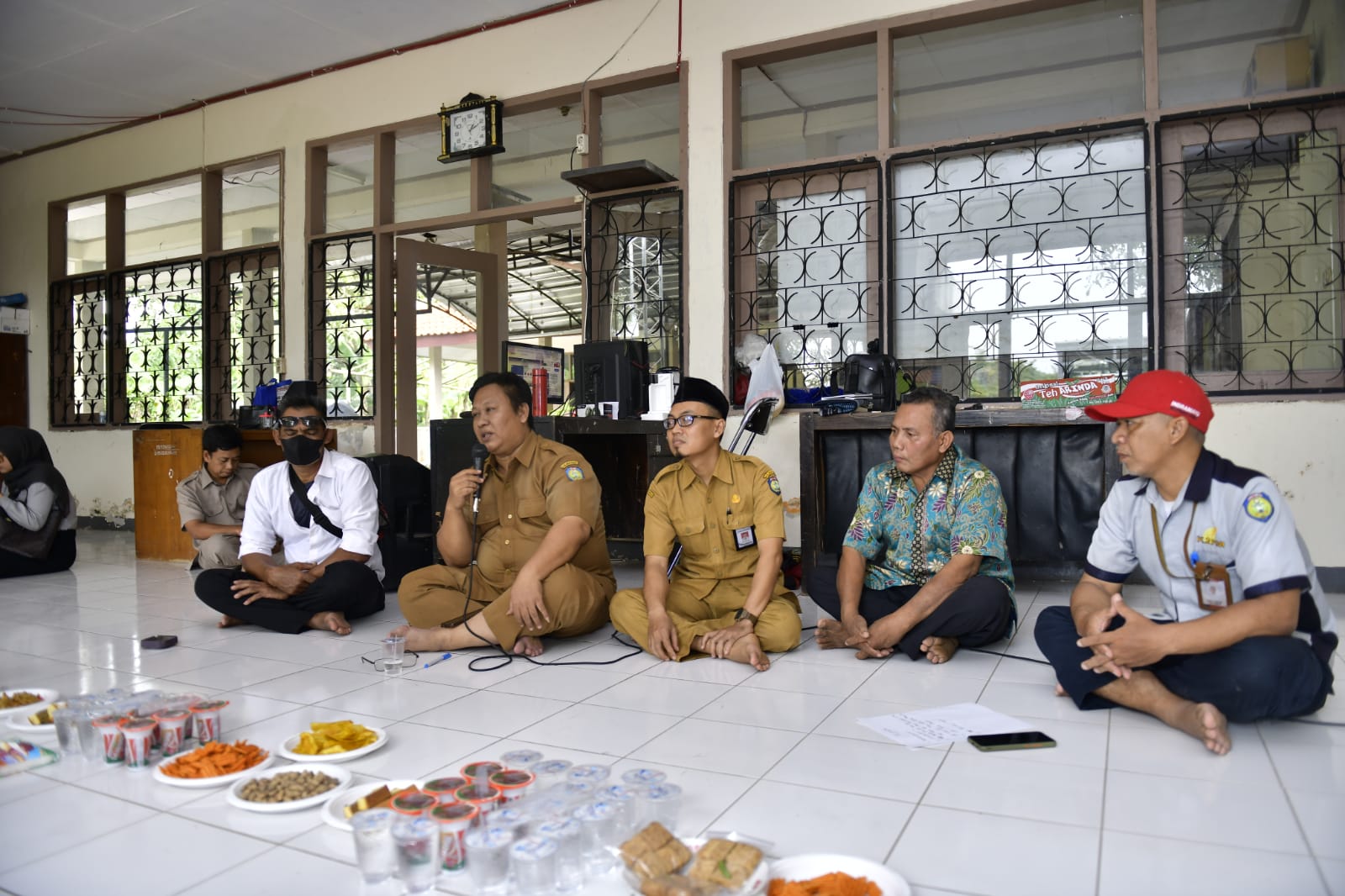 LPPL-Radio-Kijang-Kencana-911-FM-Adakan-Pertemuan-dengan-Pendengar.jpeg