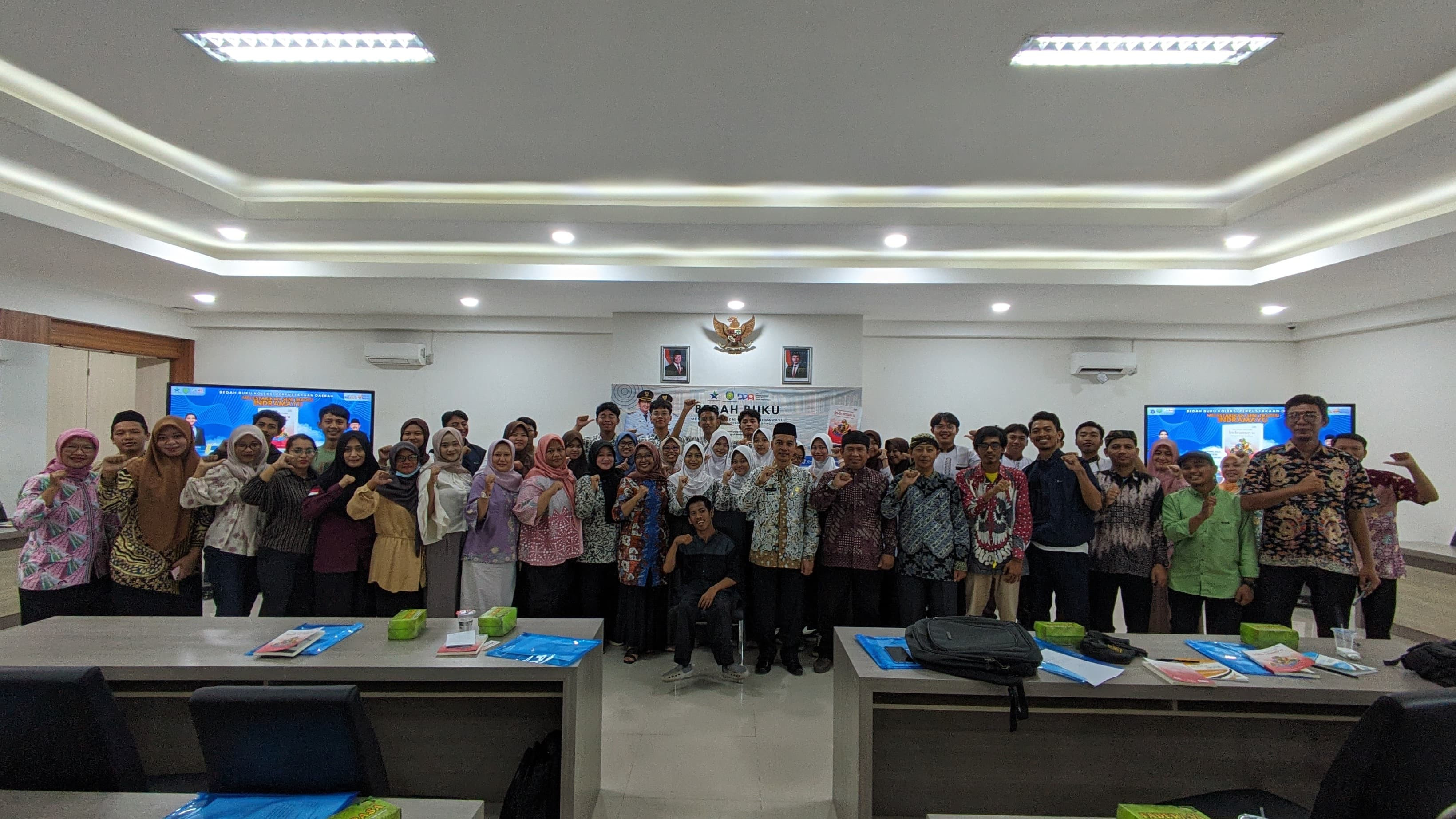 Lestarikan Budaya Lokal, DPA Kabupaten Indramayu Gelar Bedah Buku Melestarikan Seni Tradisi Indramayu