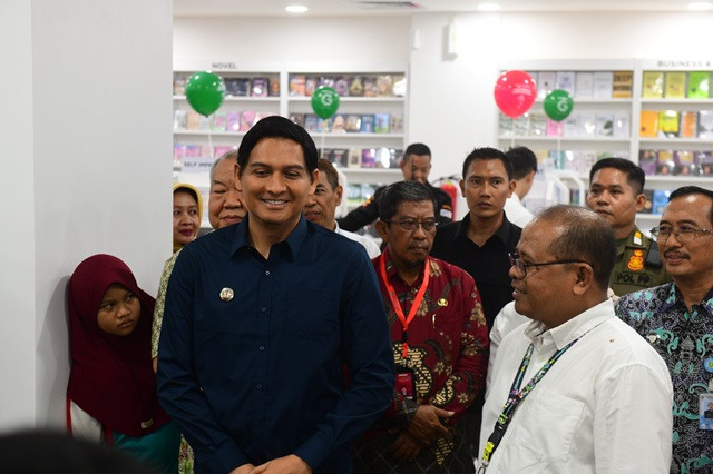 Gramedia Hadir di Indramayu, Lucky Hakim: Tingkatkan Literasi dan Ekonomi  Masyarakat